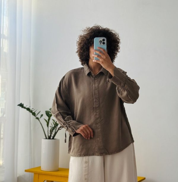 1387.558.کراپ کت.کتان سیلک سونیا.نرمال. پک10تایی.قهوه ای2.سرمه ای2.سفید1.آبی1.کاربنی1. گلبهی1.کره ای1.گردویی1.(2B.8)